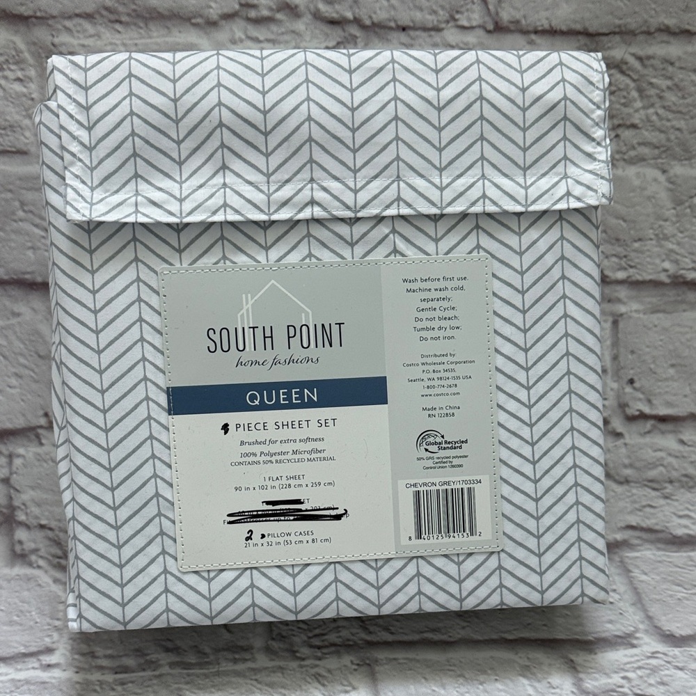 Queen flat sheet & pillow cases